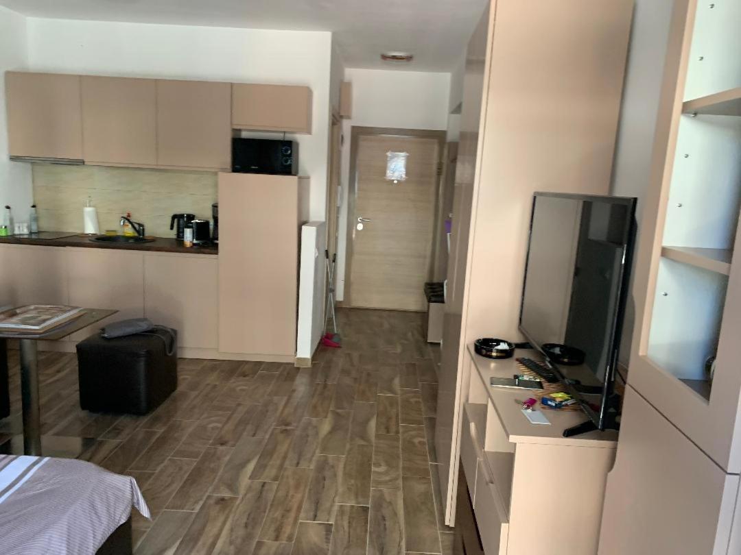 Loft Holiday Mamaia Exterior photo